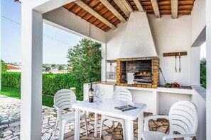 Villa (3 Bedrooms) | Extérieur