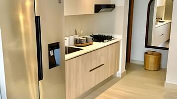 Apartment | Private kitchen | Full-size fridge, cookware/dishes/utensils