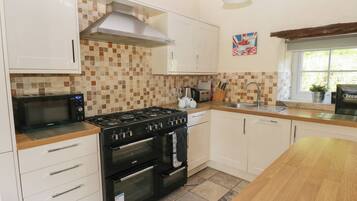 Dishwasher, cookware/dishes/utensils