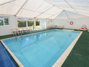 Outdoor pool - Rafters Cottage (Clarbeston Road)