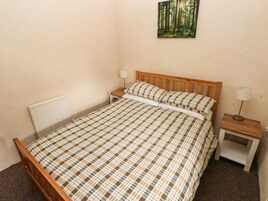 3 bedrooms, individually decorated, individually furnished, free WiFi