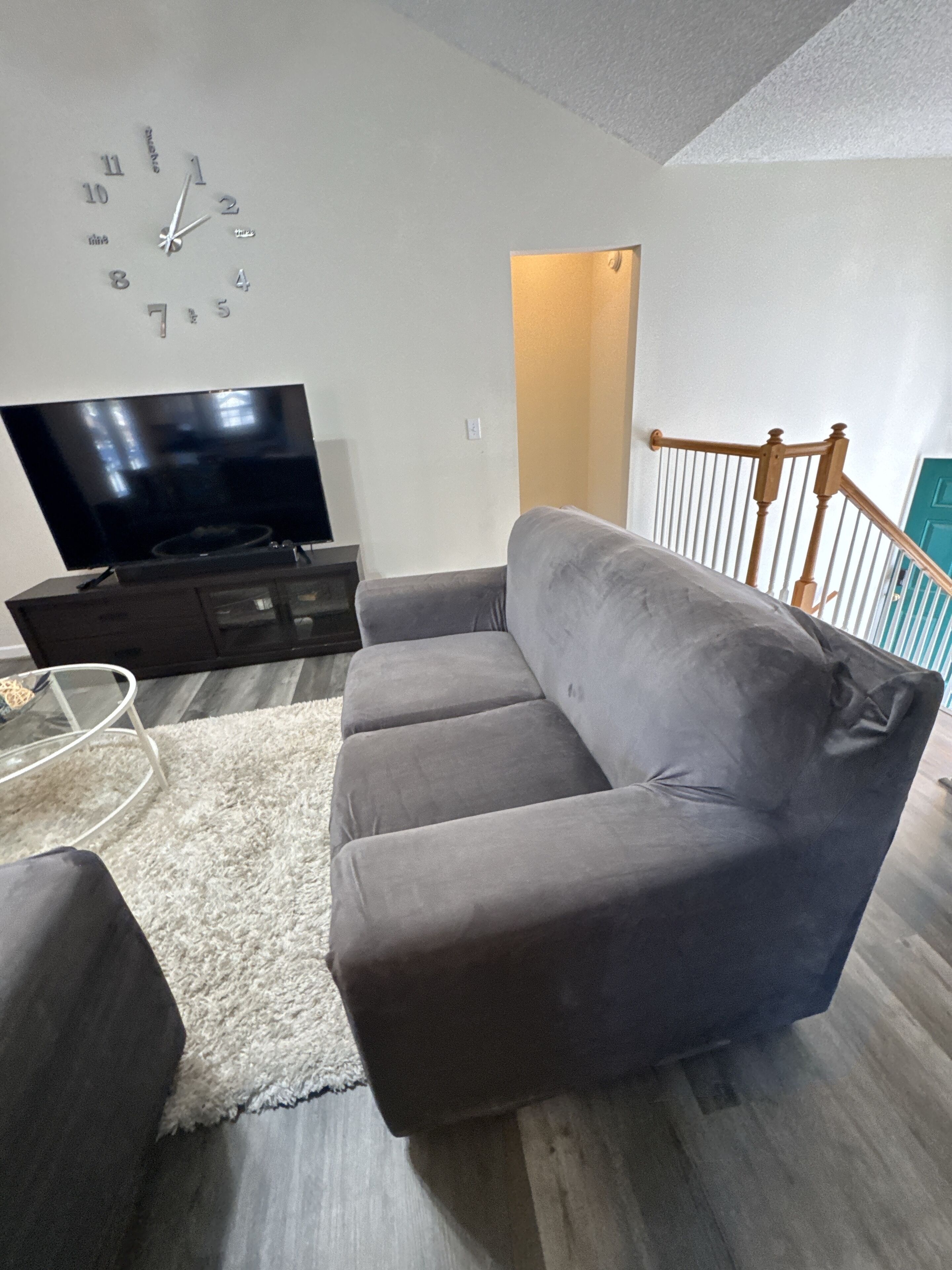 Marvelous Split Level 4-bedroom House In Summerville - 薩默維爾
