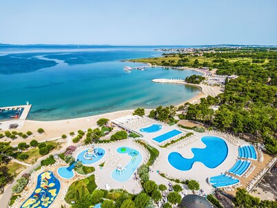 Zaton Holiday Resort Glamping Village