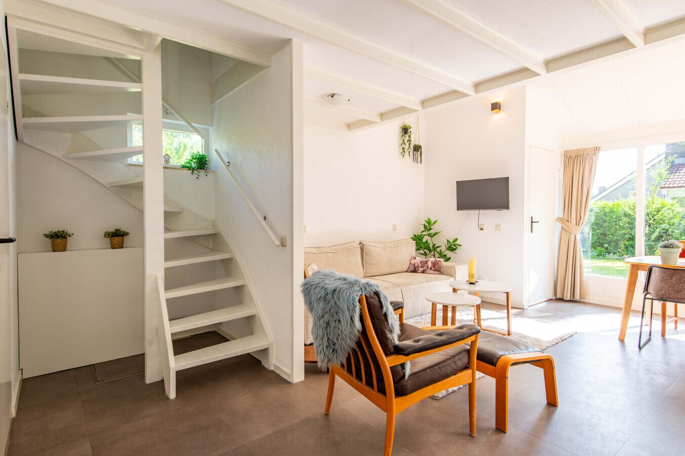 Télévision, cheminée