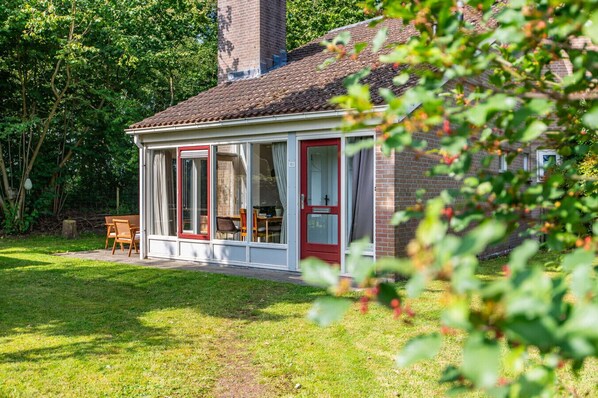 Exterior - De Holenduif Zwiggelte (Zwiggelte)