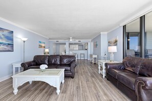 Appart'hôtel, plusieurs lits (Horizons 202) | Coin séjour