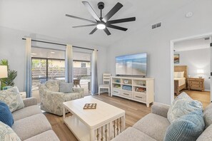 House, Multiple Beds (High Tide Hideaway) | Living area - High Tide Hideaway (New Smyrna Beach)