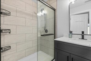 Ferienhaus, Mehrere Betten (High Tide Hideaway) | Badezimmer