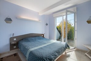 3 dormitorios, tabla de planchar con plancha, wifi y ropa de cama