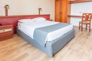 Standard Room, 1 Double Bed | Desk, free WiFi