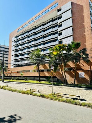 Exterior - Edf Studio Ibiza II Beachfront Apartment - Jatiúca (Maceió)