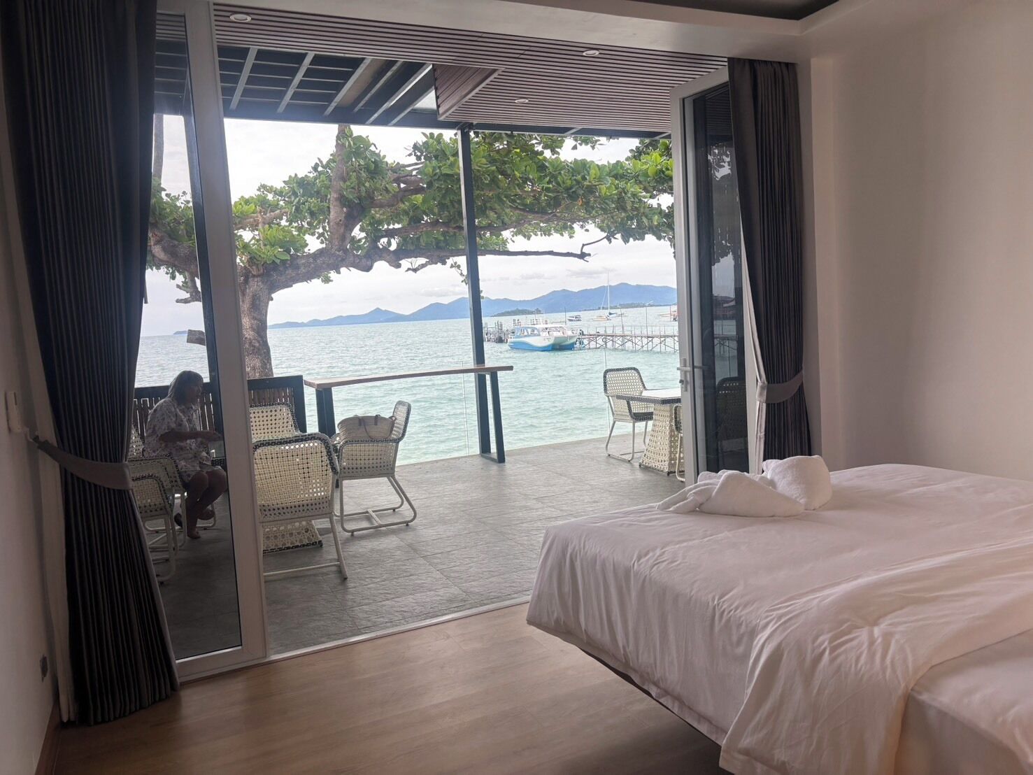 Family Room, Beach View | In-room safe, laptop workspace, blackout drapes, free WiFi