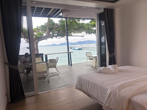 The Strand Resort Samui 