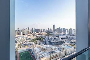 Apartamento, sacada, vista para a cidade | Vista da sacada