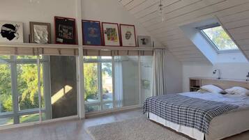 4 sovrum, wi-fi och sÀngklÀder