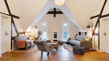 Fireplace, video games, table tennis