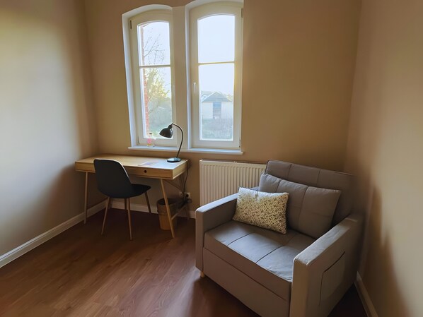 Interior - Room 'Double Room 1' with Wi-Fi (Stepenitz)