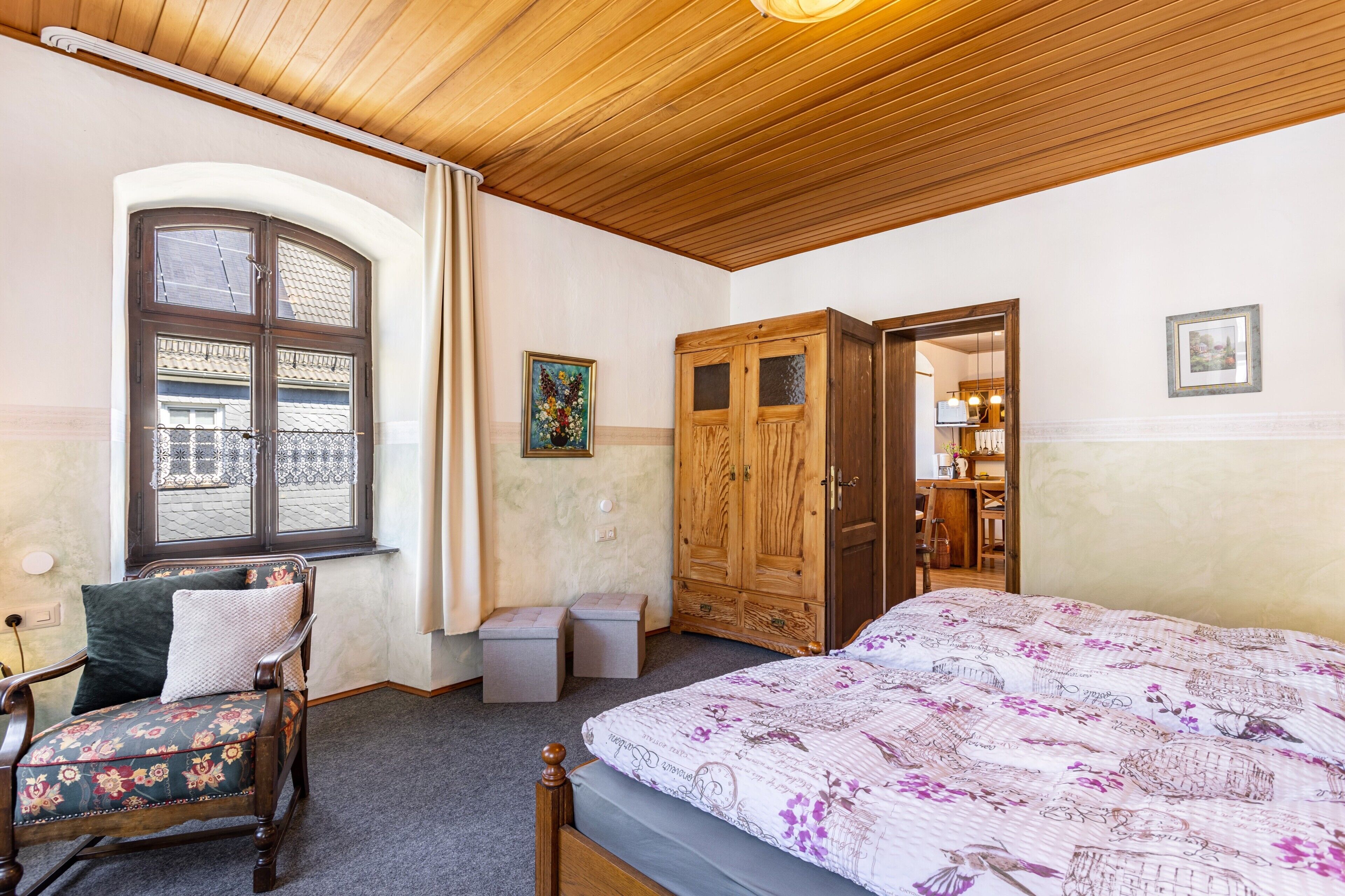 1 chambre, fer et planche à repasser, Wi-Fi, draps fournis