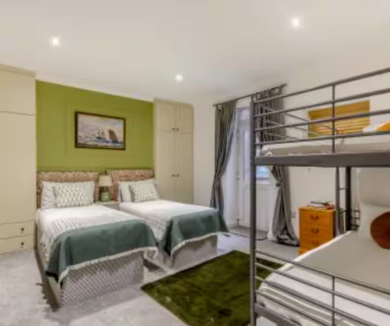 Family Apartment | Iron/ironing board