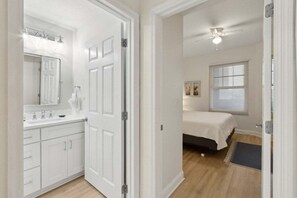 2 Schlafzimmer, WLAN
