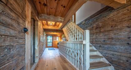 Ferienhaus 'Englburger Hof' mit privater Terrasse, privatem Garten und WLAN