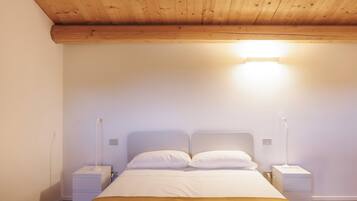 高級雙人或雙床房, 泳池景