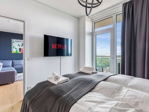 Cobertura luxo, 2 quartos, acesso à piscina, vista para a cidade | Roupas de cama premium, individualmente decorados