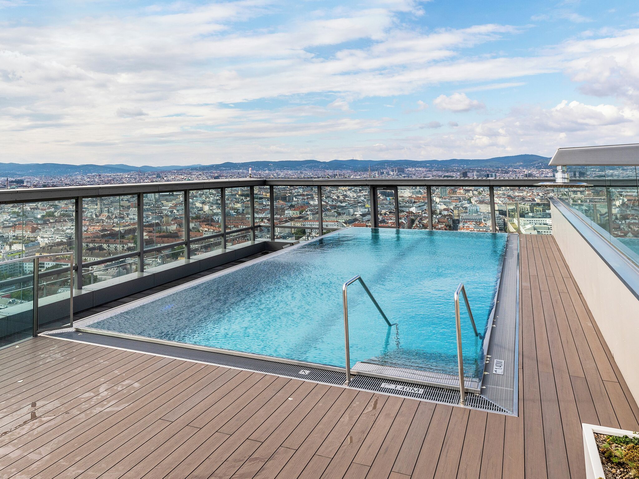 Piscina all'aperto