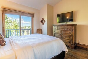 2 室のベッドルーム、アイロン / アイロン台、WiFi (無料)、ベッドシーツ