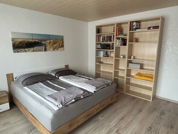 2 bedrooms, free WiFi, bed sheets