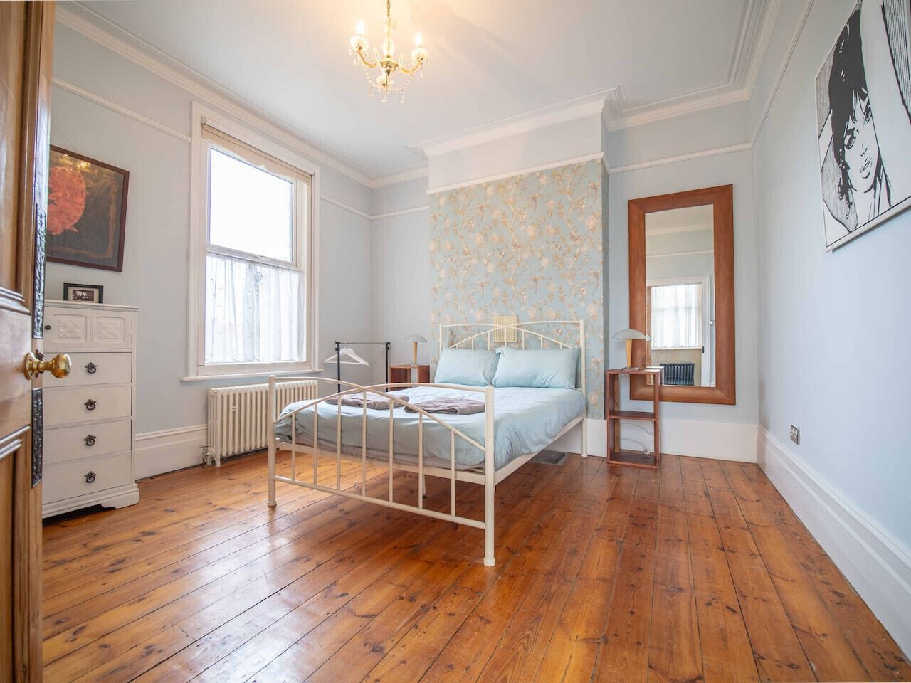 5 bedrooms, iron/ironing board, travel cot, WiFi