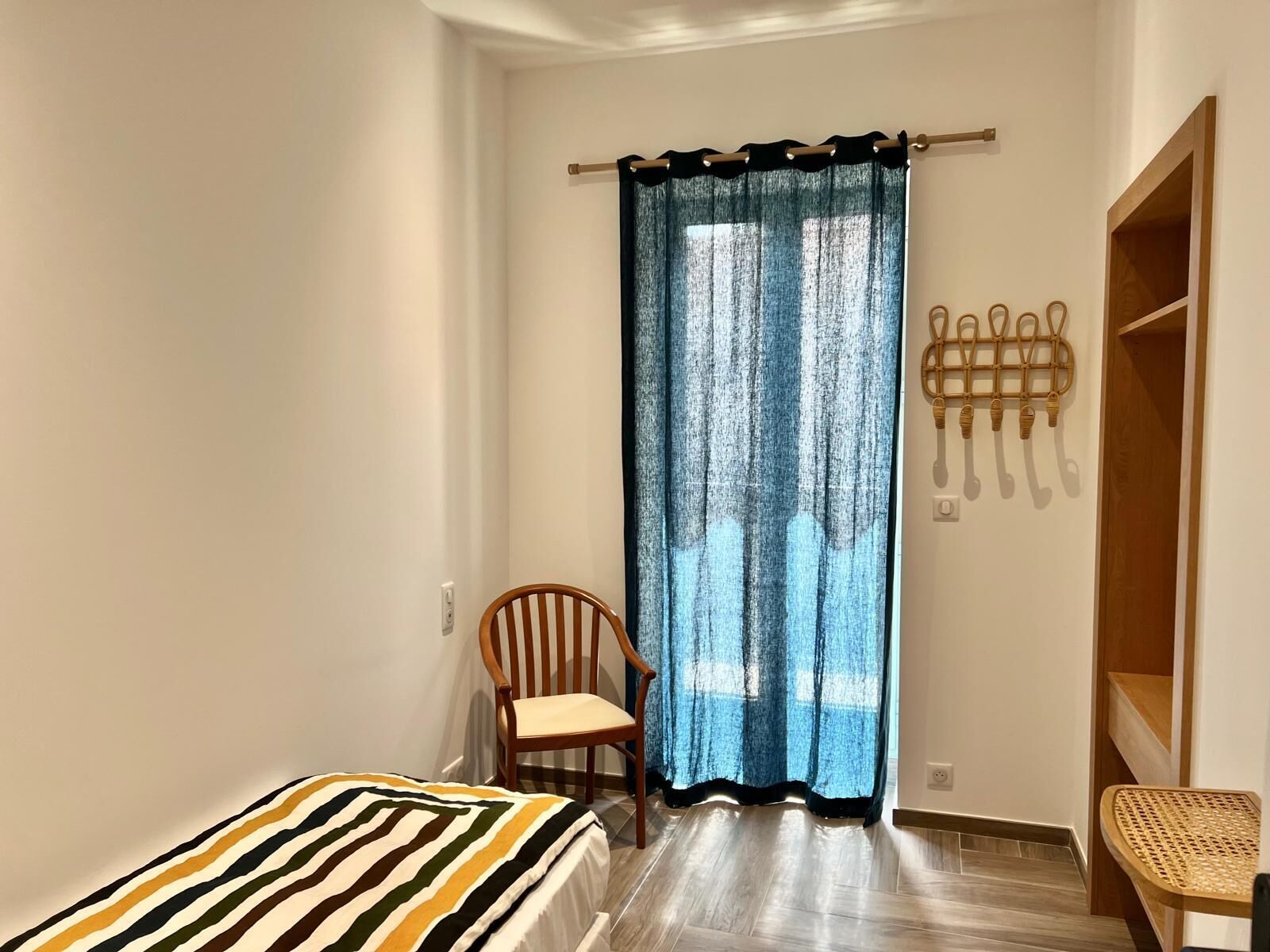 Appartement, balcon, vue mer | Chambres insonorisées, fer et planche à repasser, Wi-Fi gratuit