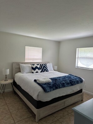 3 chambres, bureau, fer et planche à repasser, Wi-Fi gratuit