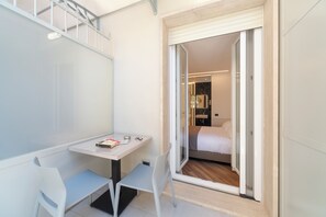Deluxe Double Room | Terrace/patio - Chessa's Rooms (Rome)
