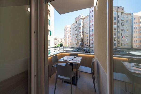 Habitación cuádruple | Terraza o patio