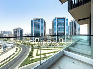 Exterior - Superhost Modern Studio in Arjan (Dubai)