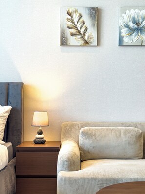 Een 55-inch ledtelevisie met digitale zenders