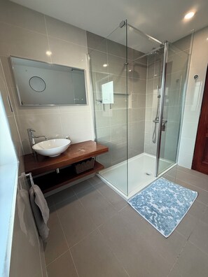 Immagine non classificata, 3 di 30, pulsante