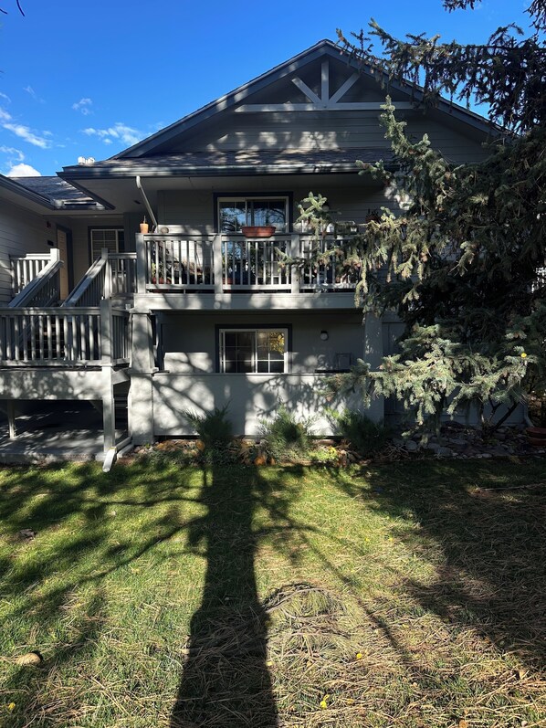 Exterior - Fully-renovated 2BR condo in delightful Basalt (Basalt)