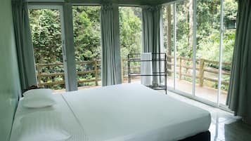 Standard Double or Twin Room, River View