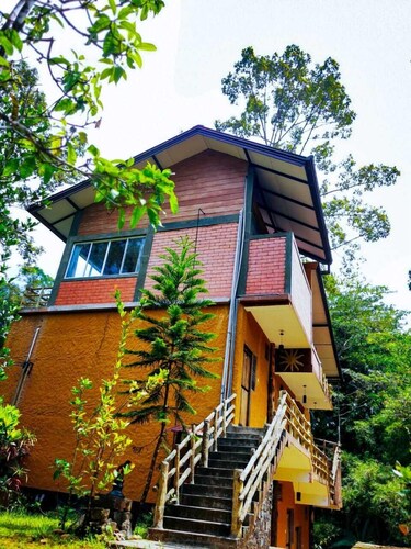 New Birders Lodge Sinharaja 