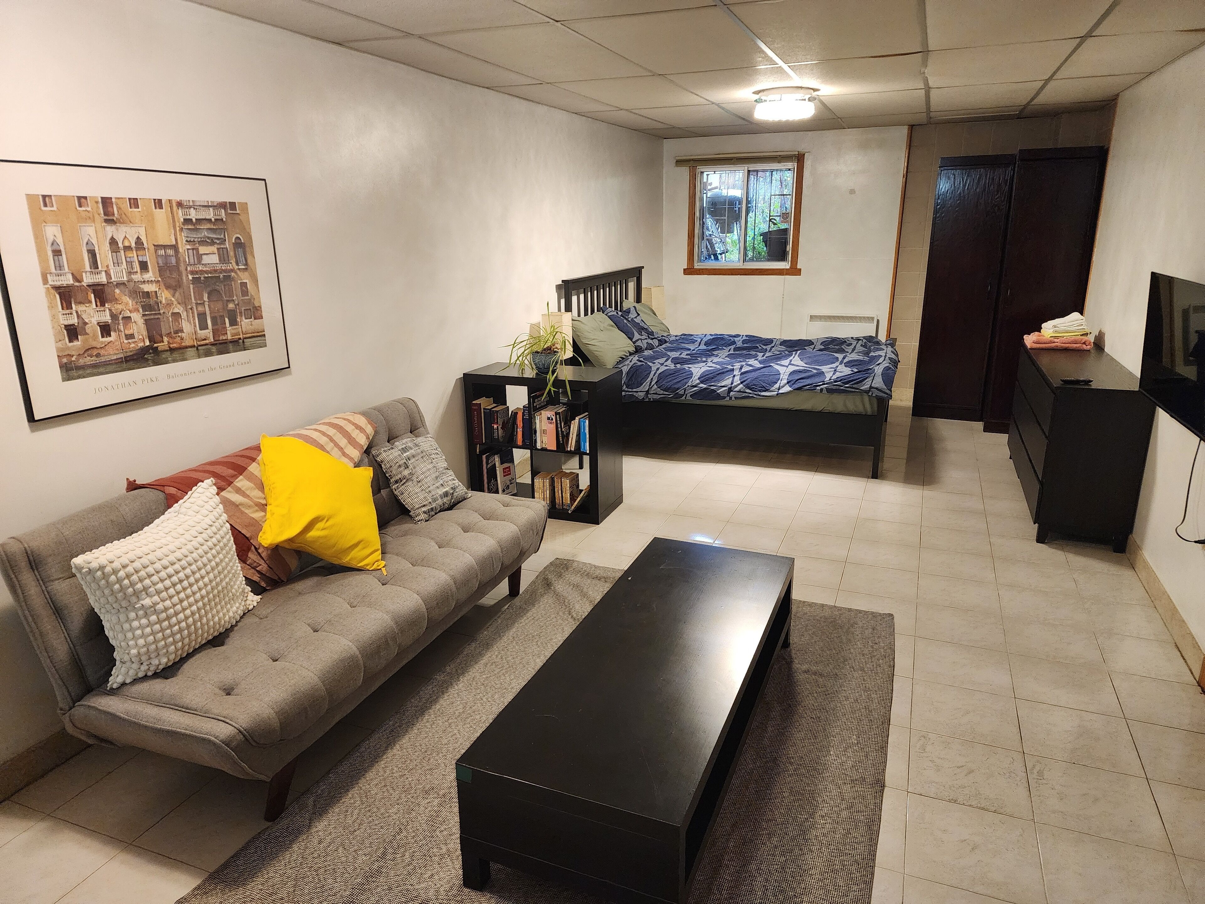 1 غرفة نوم وواي فاي وملاءات أسرّة