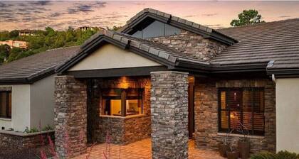 Serene Luxe Prescott Pines Hideaway, Games + Epic Views, Sleep 16+, Fun For All!