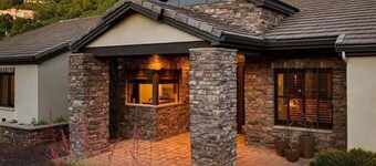 Serene Luxe Prescott Pines Hideaway, Games + Epic Views, Sleep 16+, Fun For All!
