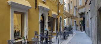 AMIRA Ca' Argento Premium Apartments