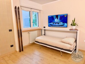 1 多间卧室、WiFi、床单