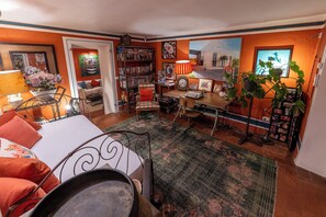5 Schlafzimmer, Bügeleisen/Bügelbrett, kostenloses WLAN, Bettwäsche