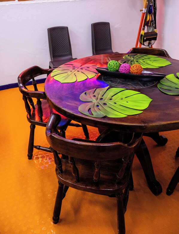 غرفة لتناول الطعام