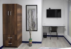 Desk, laptop workspace, free WiFi