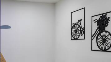 Habitación doble clásica | Escritorio, espacio para trabajar con laptop y wifi gratis